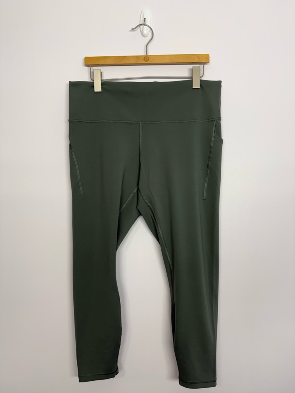 Lululemon Wunder Train High-Rise Tight with Pockets 25" Palm Deco? Size 12 Green